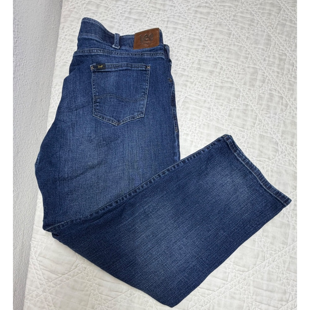 Lee Extreme Motion Jeans Mens 42x30 Blue Straight Fit Tapered Leg Denim
